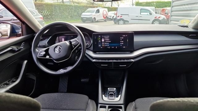 Skoda Octavia image 8