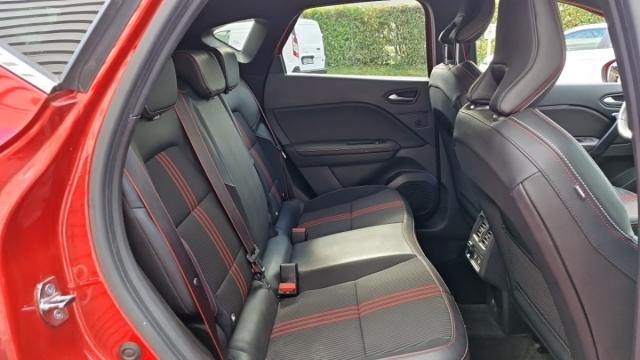 Renault Captur image 1