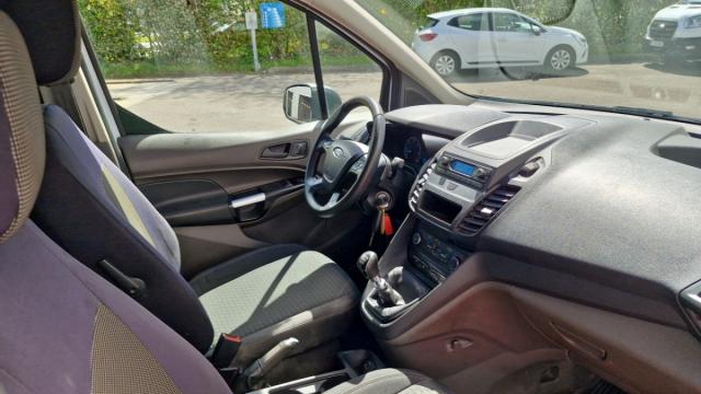 Ford Transit Connect image 1