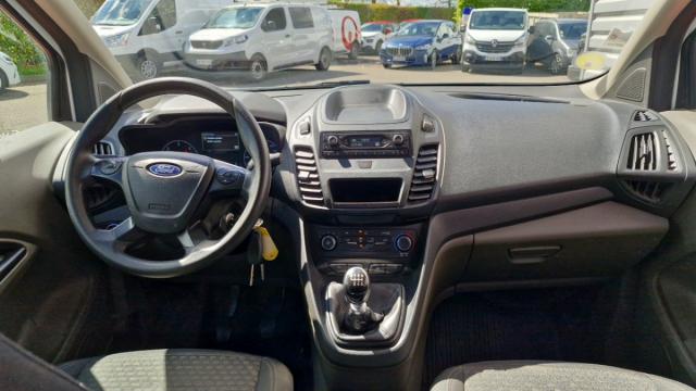 Ford Transit Connect image 4