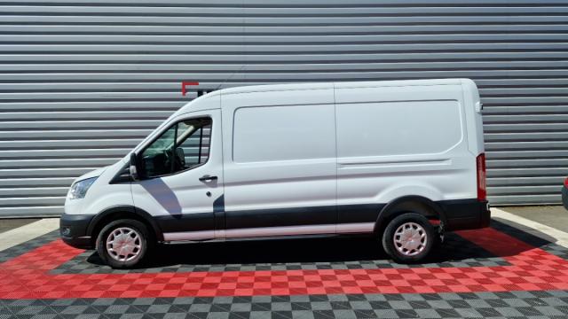Ford Transit image 2