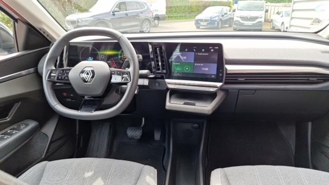 Renault Mégane E-Tech image 8