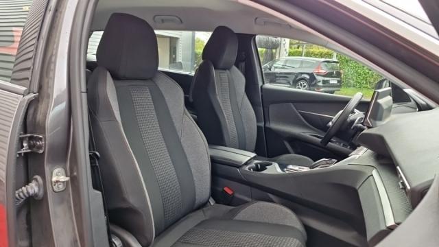 Peugeot 5008 image 3