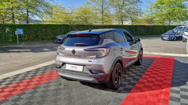 Renault Captur image 1