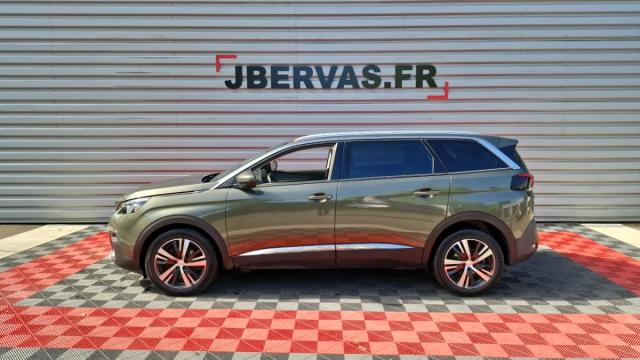 Peugeot 5008 image 2