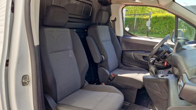 Peugeot Partner image 1