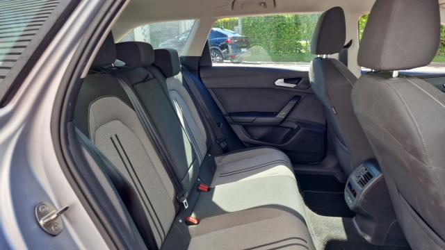 Seat Leon image 8