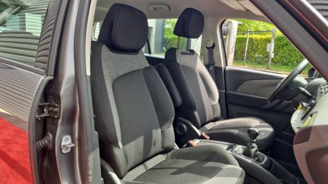 Citroen Grand C4 Spacetourer image 1