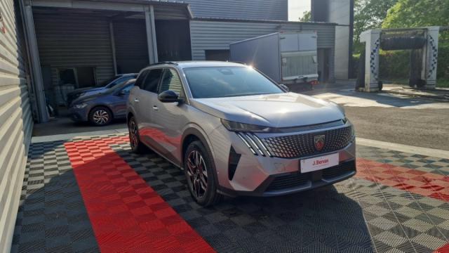 Peugeot 5008 image 1