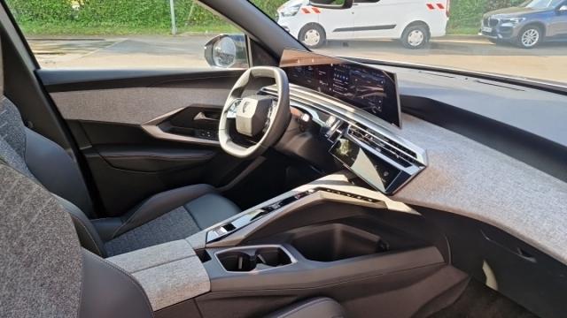 Peugeot 5008 image 6