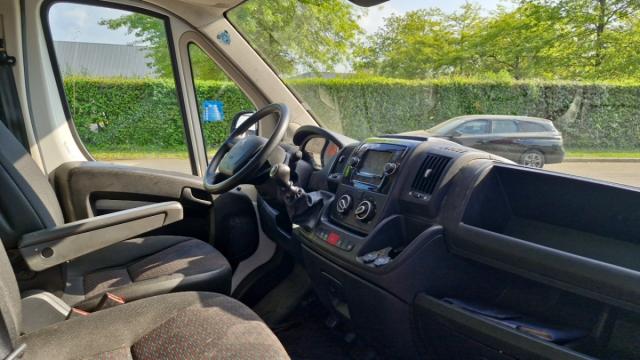 Peugeot Boxer image 9