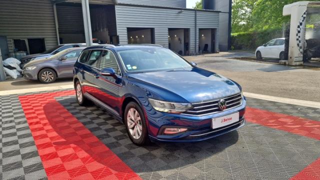Volkswagen Passat Sw image 1