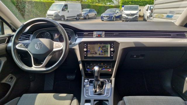 Volkswagen Passat Sw image 6
