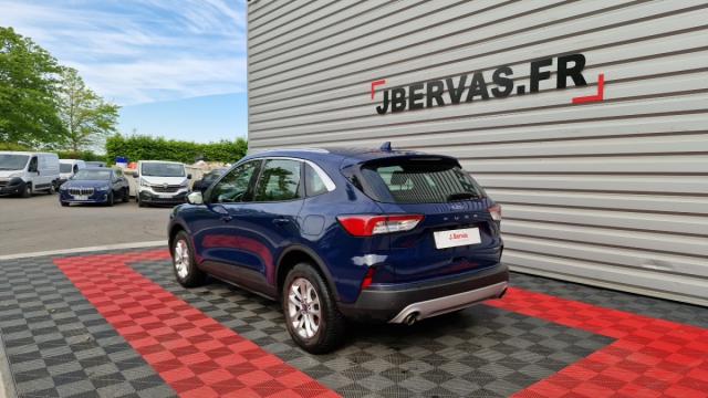Ford Kuga image 8