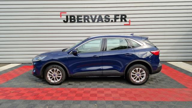 Ford Kuga image 1