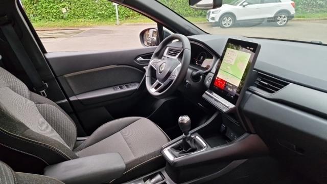 Renault Captur image 6