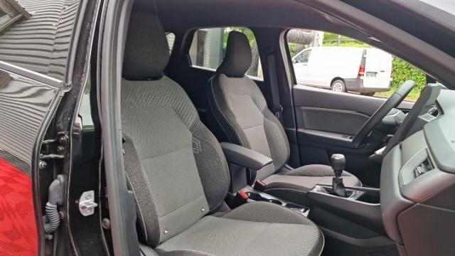 Renault Captur image 3