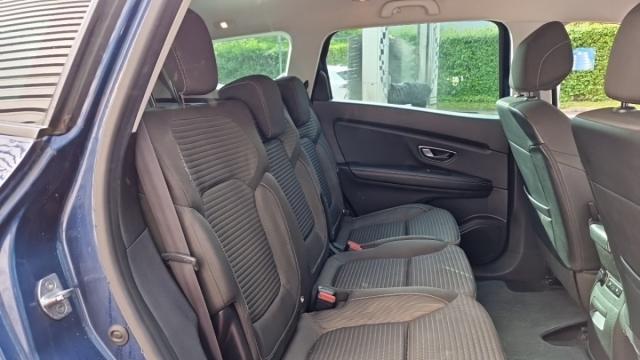 Renault Grand Scénic image 8