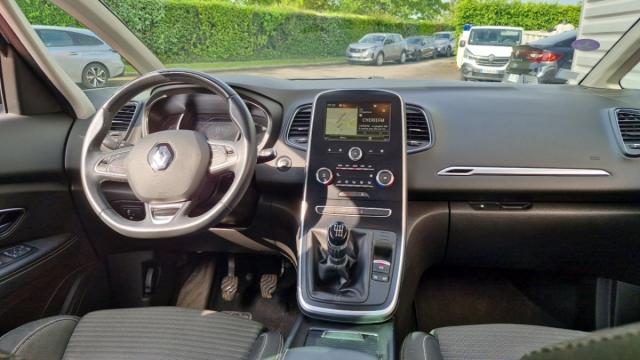 Renault Grand Scénic image 6