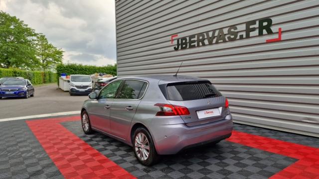 Peugeot 308 image 3