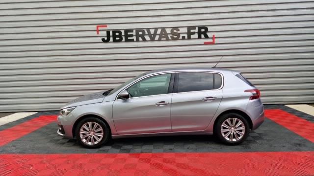 Peugeot 308 image 8