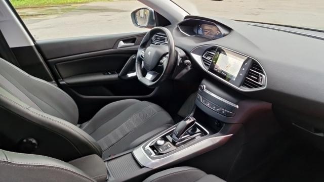 Peugeot 308 image 7