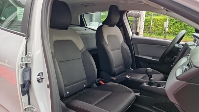 Renault Clio image 7