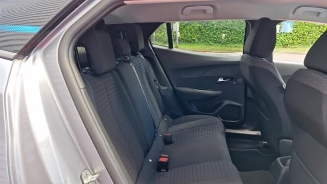 Peugeot 2008 image 2