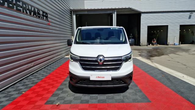 Renault Trafic image 1