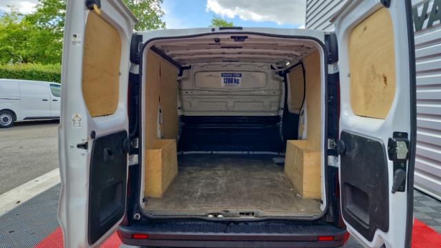 Renault Trafic image 8