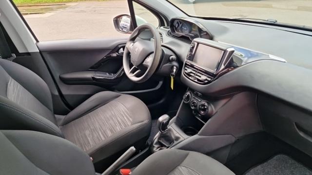 Peugeot 208 Affaire image 1