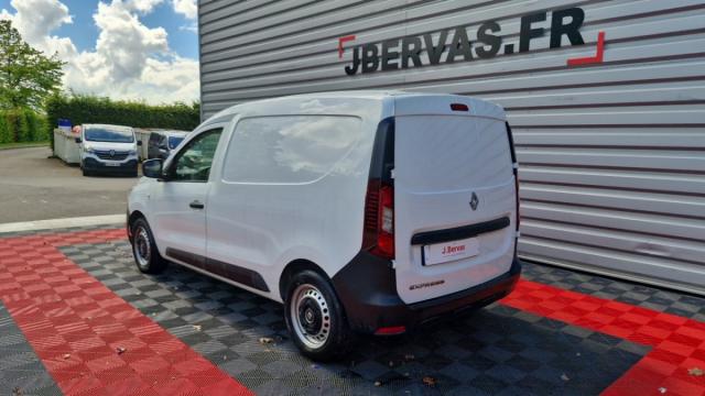 Renault Express Van image 8