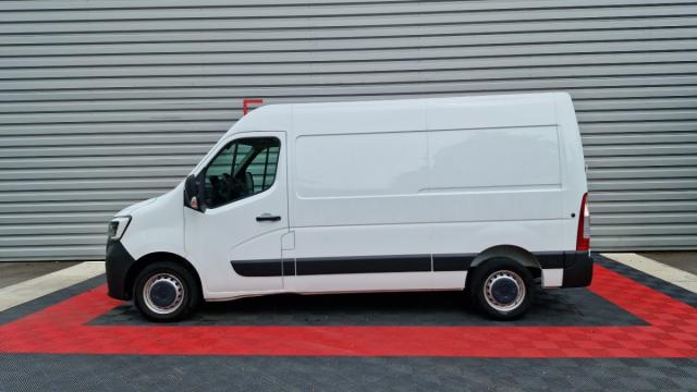 Renault Master image 1