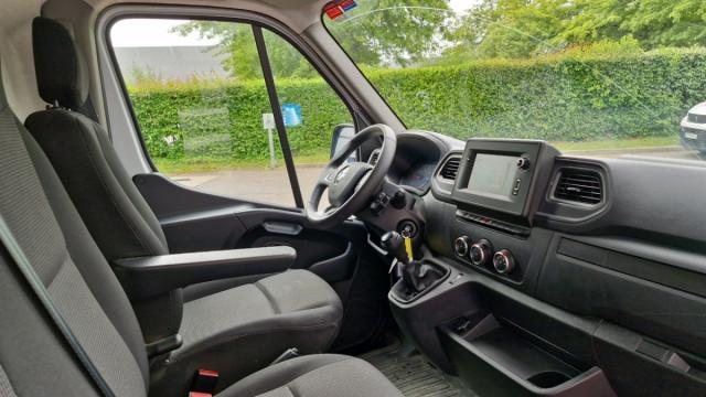 Renault Master image 4