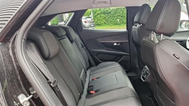 Peugeot 3008 image 1