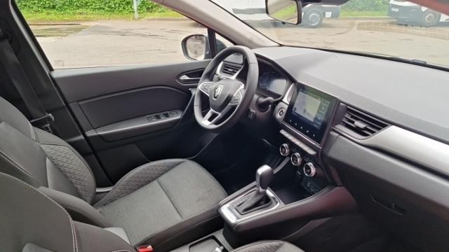 Renault Captur image 9