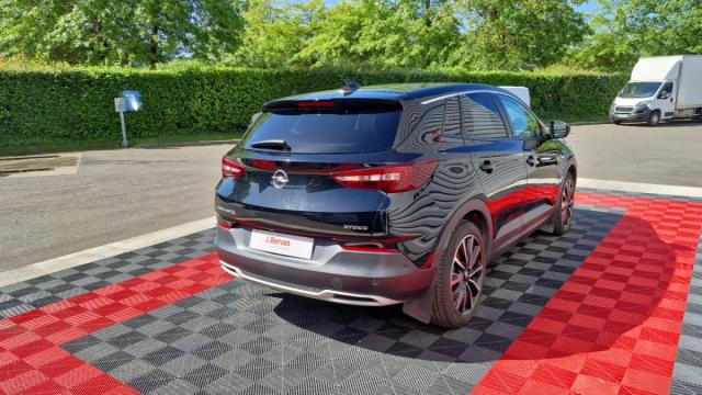 Opel Grandland X image 1