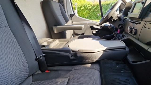 Renault Master image 4
