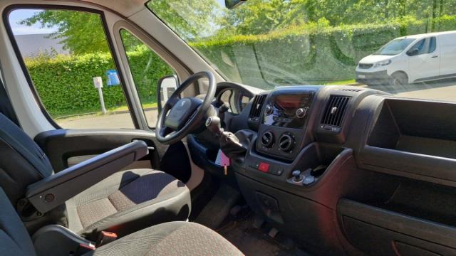 Peugeot Boxer image 4