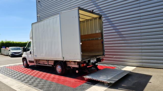 Peugeot Boxer image 8