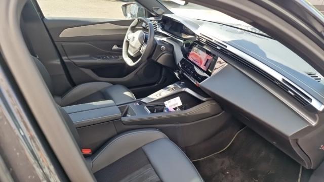Peugeot 408 image 7
