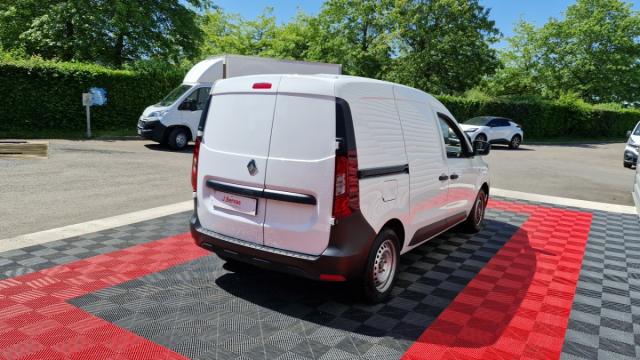 Renault Express Van image 8