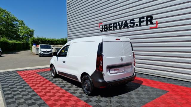 Renault Express Van image 9