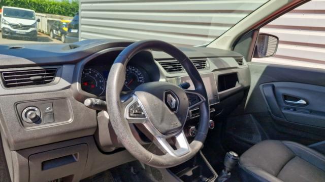 Renault Express Van image 5