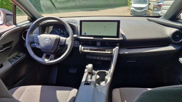 Toyota C-Hr image 9