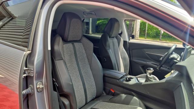 Peugeot 3008 image 9