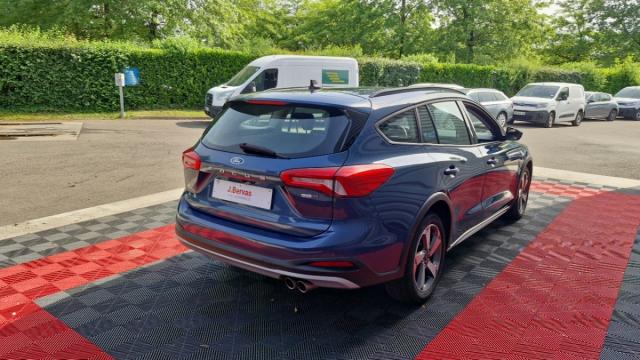 Ford Focus image 8