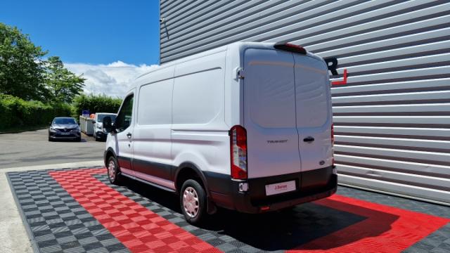 Ford Transit image 4