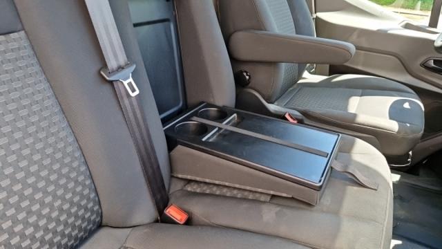 Ford Transit image 8