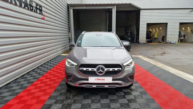Mercedes Benz Gla image 1